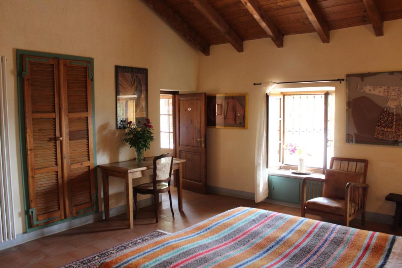 Agriturismo La Rovere Cossano Belbo Bagian luar foto