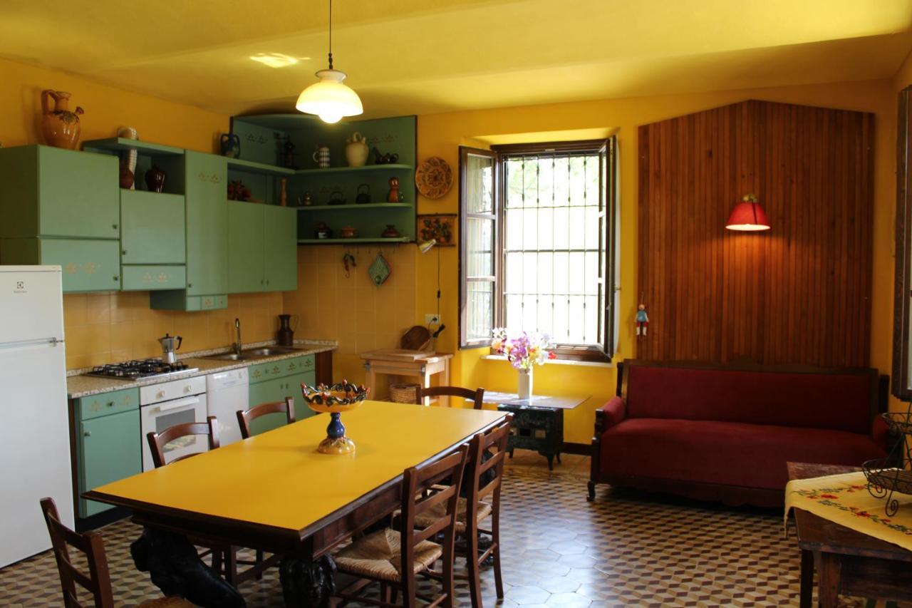 Agriturismo La Rovere Cossano Belbo Bagian luar foto