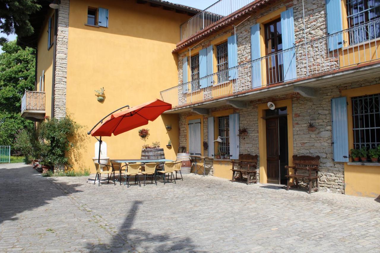 Agriturismo La Rovere Cossano Belbo Bagian luar foto