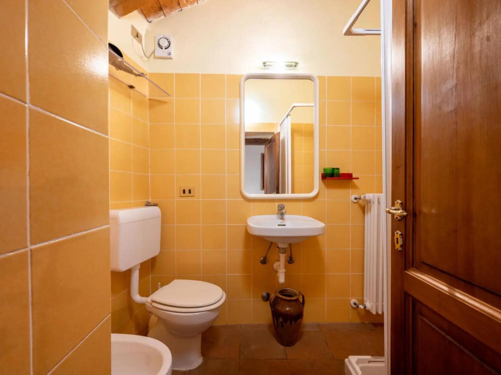 Agriturismo La Rovere Cossano Belbo Bagian luar foto